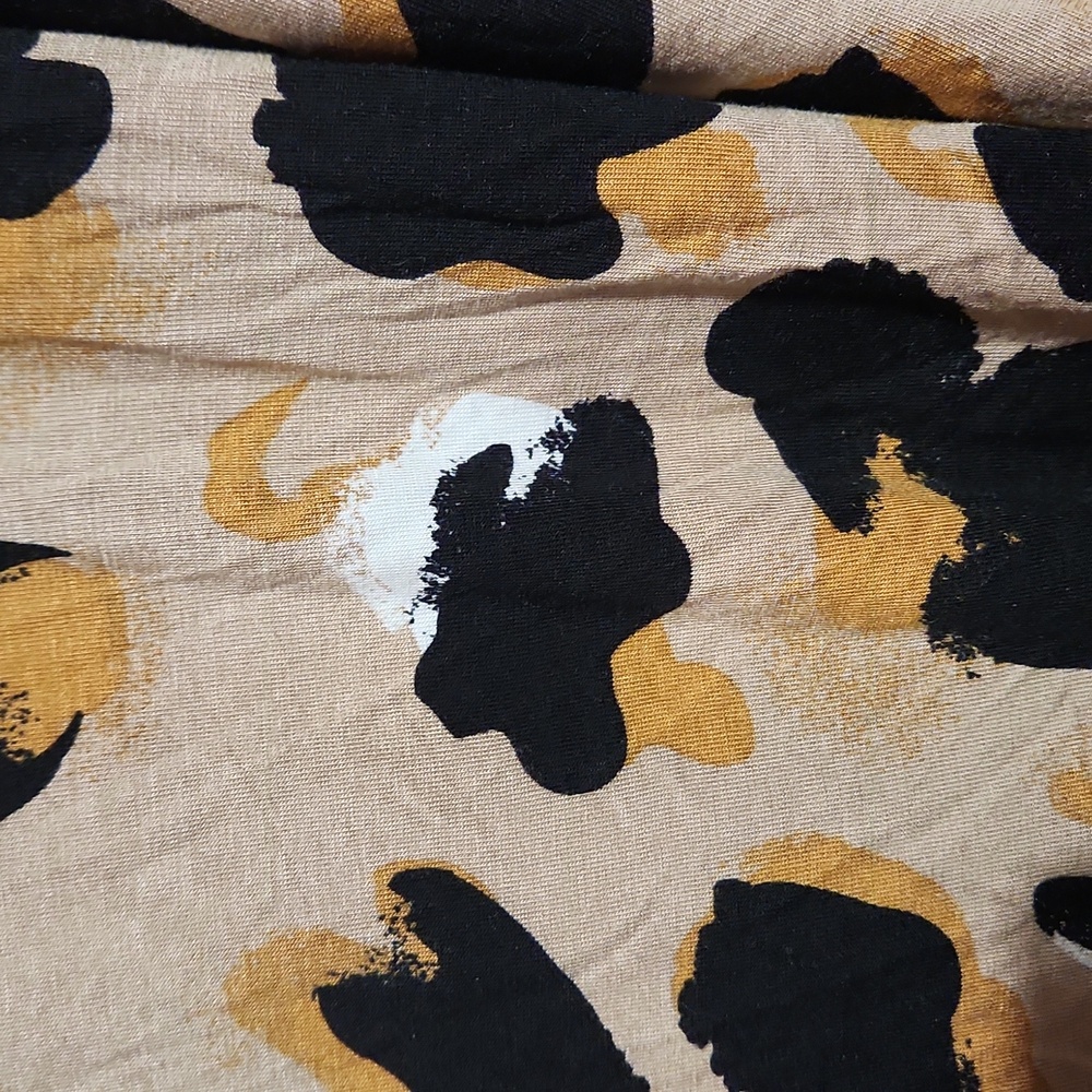 Debra Animal Print Blouse - Picture 5 of 5